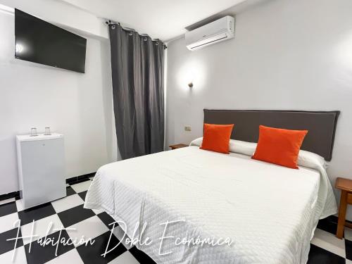 Hostal Micaela - image 14