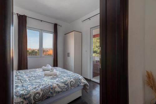 Villa Nostra - image 7