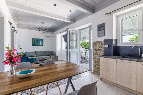 Afrodite's House in Loutraki Skopelos