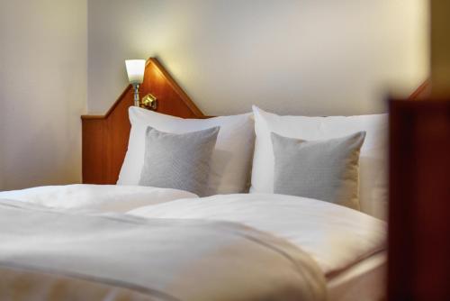 Novum Hotel Hagemann Hamburg Hafen - image 7