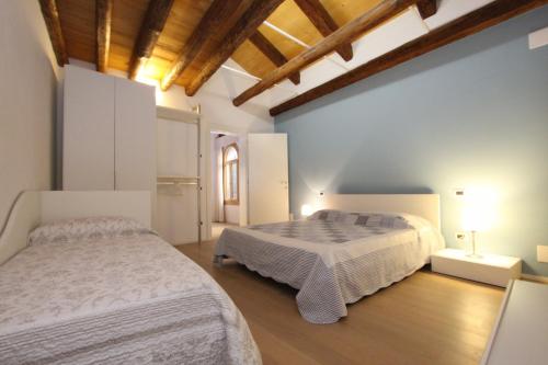 City Apartments Rialto Market - image 14