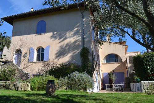 Le Mazet des Mûres – Port Grimaud/Grimaud, ID