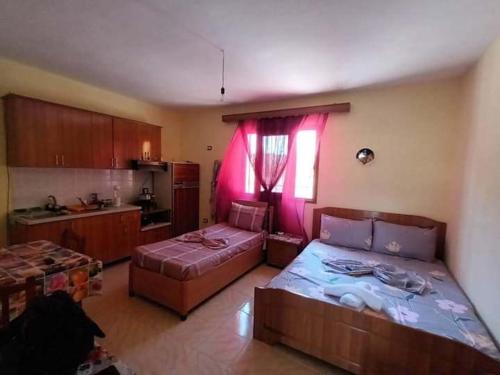 Dhoma plazhi me qera te plazhi vjeter