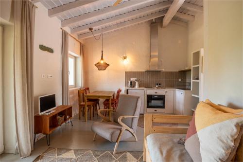 ห้องครัว, Nomade Melides Eco Lodge in เมลิเดส