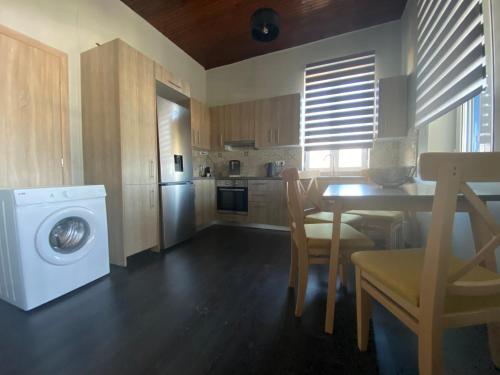 virtuve, Aphrodite Apartments in Paliovarka