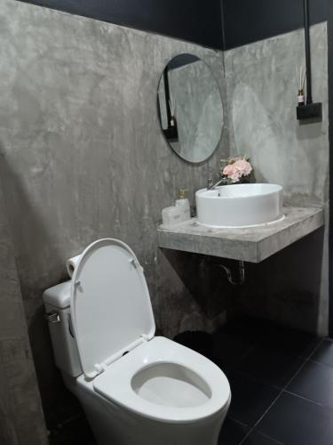 ニンマン ソイ9 ホテル