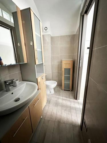  Appartamento 100mt dal mare Borghetto S.S. in Borghetto Santo Spirito