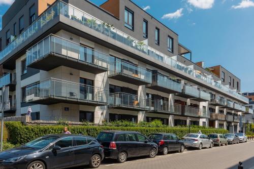 Sarmacka Apartment with Balcony Warsaw Wilanów by Noclegi Renters - image 3