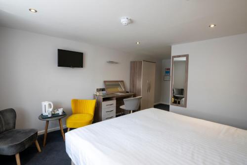 Beaufort Park Hotel - image 10