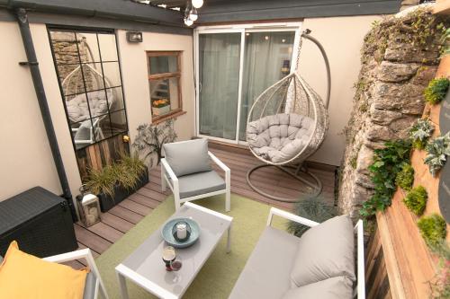 Luxury Bumblebee Cottage Frome Longleat Aqua Sana Bath DOG FREEndly in โฟรมี