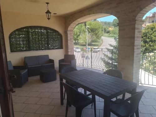 2 La fisarmonica del Conero gîte à louer Casa Serranello