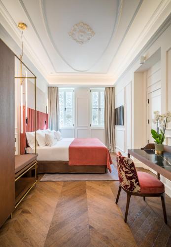 Deluxe Room (1 adult + 1 child)