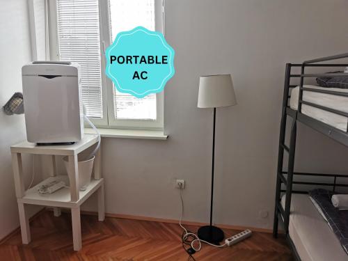 Apartment for four with free parking, Lublana (zdjęcie 3)