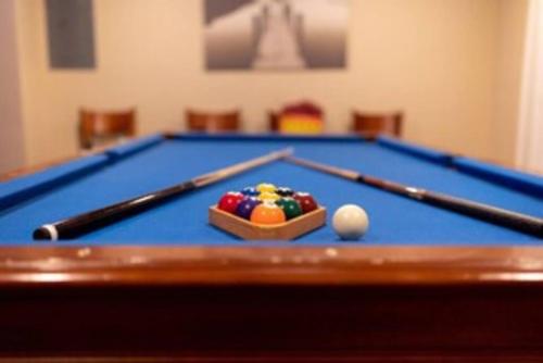 Newly renovated Loon Bay Escape in Gun Barrel City, USA