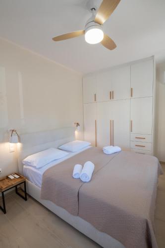 Stoupa Harmony Suite - One Bedroom Apartment