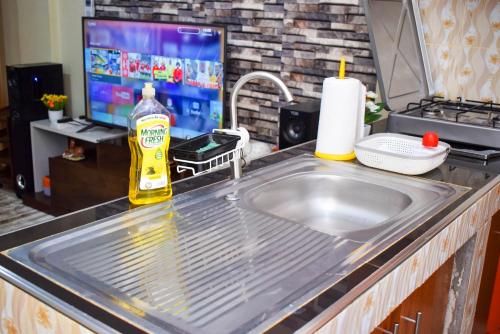 ห้องครัว, Casabella Apartment - Pristine Homes,Tom Mboya in คีซูมู