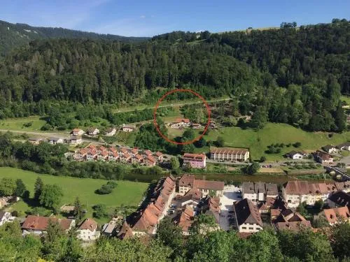Centre de vacances NatUrsanne in Saint-Ursanne, Schweiz