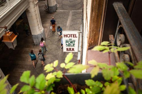 新港酒店 (Hotel Le Port Neuf) in 巴約訥市中心