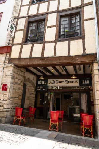 Hotel Le Port Neuf – Bayonne, MO