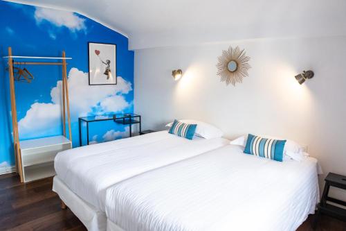 Hotel Le Port Neuf – Bayonne, MO