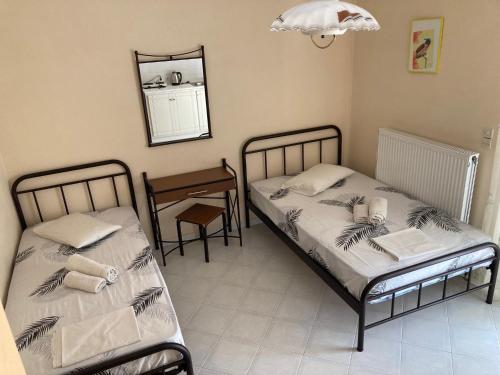 Polyxenis Rooms Polyxenis Rooms