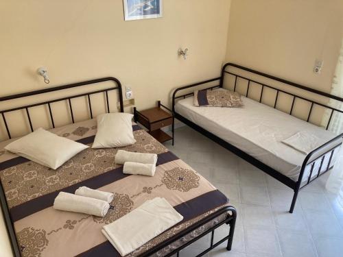 Polyxenis Rooms Polyxenis Rooms