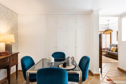 One-Bedroom Apartment image 3