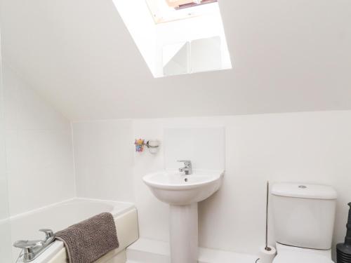 8 Pottergate Mews - image 8