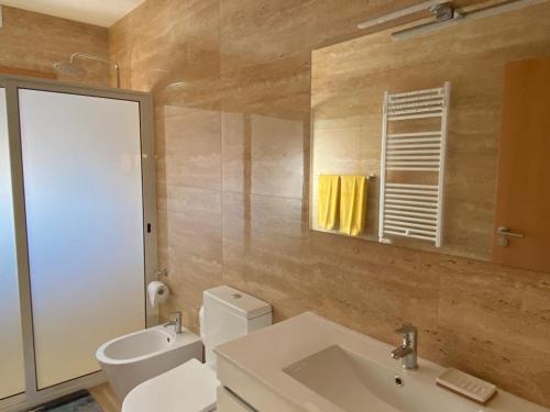 Vivenda Caixilão casa com 3 quartos (Vivenda Caixilao casa com 3 quartos) in Vila Nova De Anha
