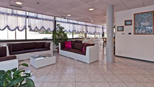Lobby, Hotel Prestige in Lido di Camaiore