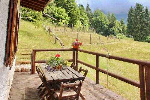 * Chalet inside the nature* [12 guests + WI-FI] - Siror