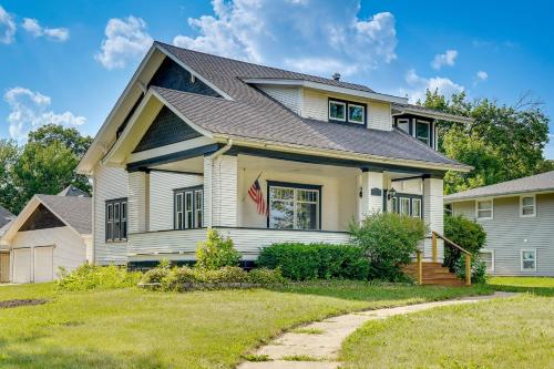 Sioux Center Home Near Dordt University in Sioux Center