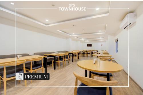 Townhouse 165 Netaji Road