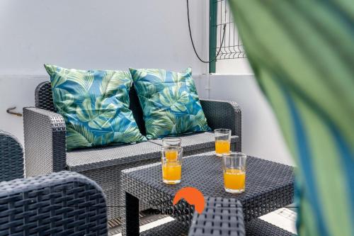 #183 Private Terrace Oldtown with AC