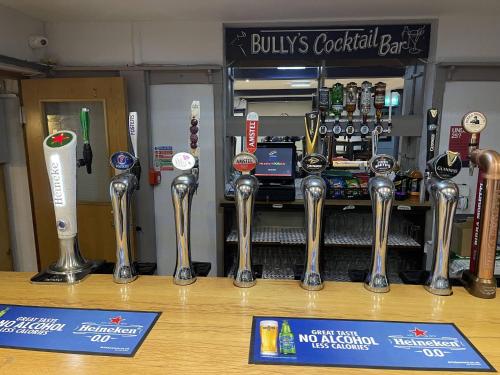 Bull Hotel - image 4