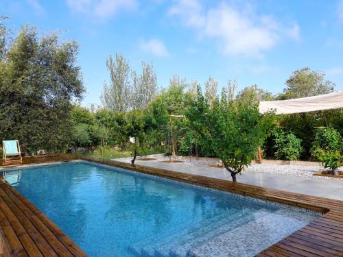 2 bedrooms, 3 beds