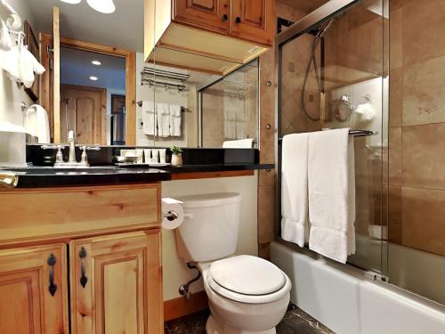 Timberline Condominium Studio Loft Unit 317 - main image