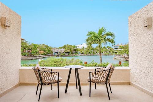 ระเบียง/ชานเรือน, Dreams Aventuras Riviera Maya - All Inclusive in เปอร์โต อเวนทูรัส