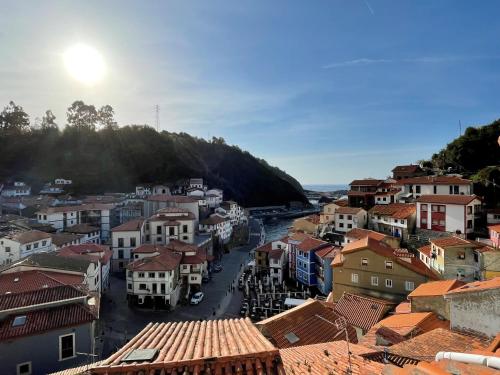  Casa de pescadores con vistas al mar in Cudillero