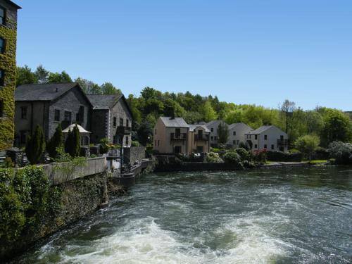 Lakeland Village 5