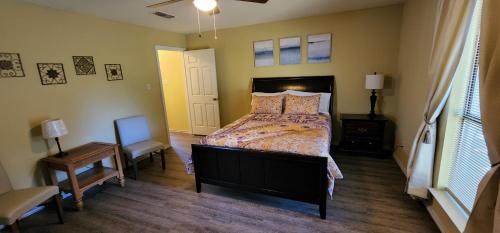 The Cozy Corner House at Haltom City Texas in Haltom City, USA