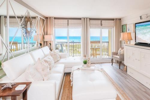 NEW Near 30A -Luxury Beachfront Condo, Pinnacle Port In Beautiful Gated Carillon