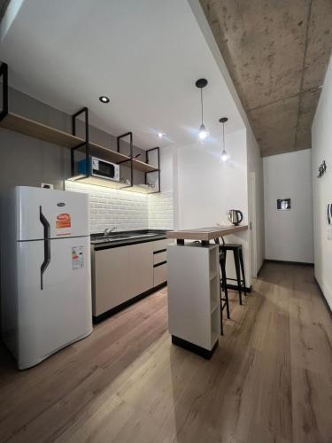 Apartment image 8