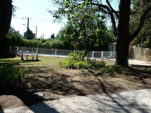 agréable mas au calme jusqu'à 11 pers. près d'Uzès