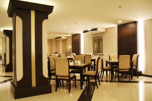 ヴァルナ カルチャー ホテル ソエラバイア スラバヤ