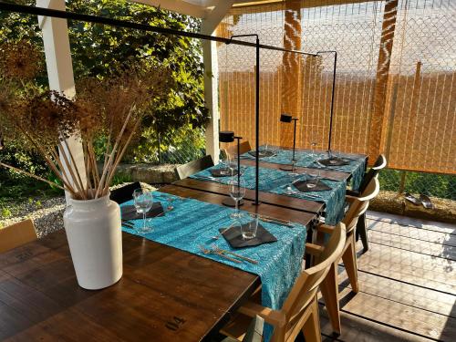 Ēdiens un dzērieni, Cascina GianTino suite Sughero - G A Y - M E N - O N L Y in Montaldo Scarampi
