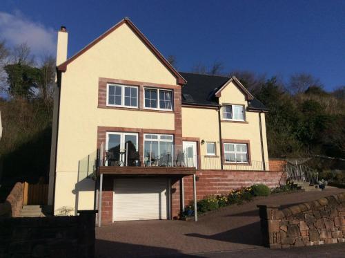 Hotelli välisilme, Stonewater House Vegan Bed and Breakfast in Lamlash