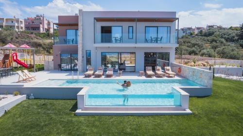 Star Luxury Villa I Heated pool, gym & playground