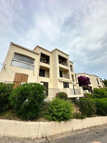 I Certali residence, boulevard pierre pasquini. Ile rousse, Corsica - Location saisonnière - L'Île-Rousse