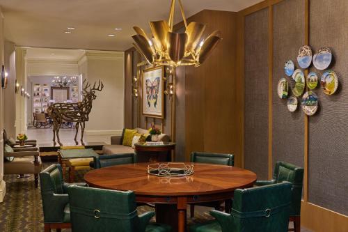 476803648 The Whitley, a Luxury Collection Hotel, Atlanta Buckhead